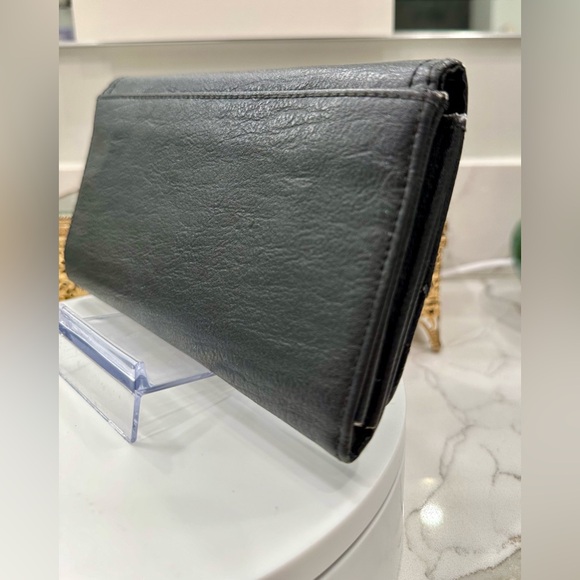 Vintage Roxy - Black Faux Leather Snap-Close Wallet - VGVC - Picture 9 of 17